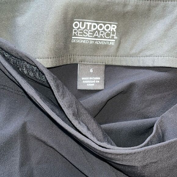 EXCELLENT CONDITION WOMEN’S SIZE 6 OUTDOOR RESEARCH FERROSI WRAP BLACK SKIRT - Picture 8 of 9